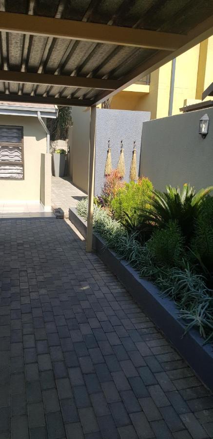 Salas Stay, Midrand Extérieur photo
