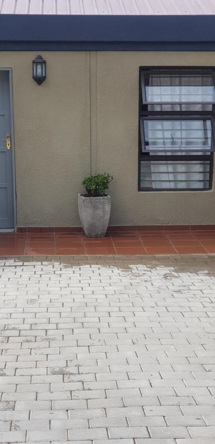 Salas Stay, Midrand Extérieur photo