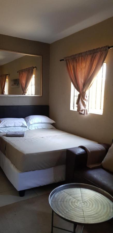 Salas Stay, Midrand Extérieur photo